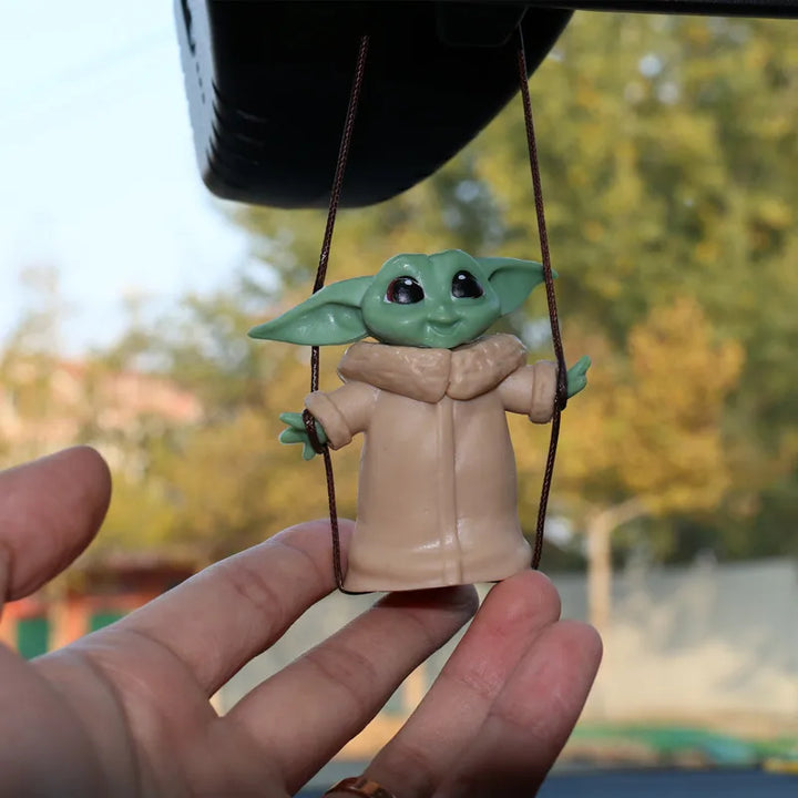 Enfeite de Retrovisor Baby Yoda com Balanço