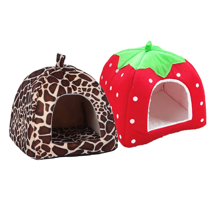 Casinha para Pets Estilo Morango e Girafa